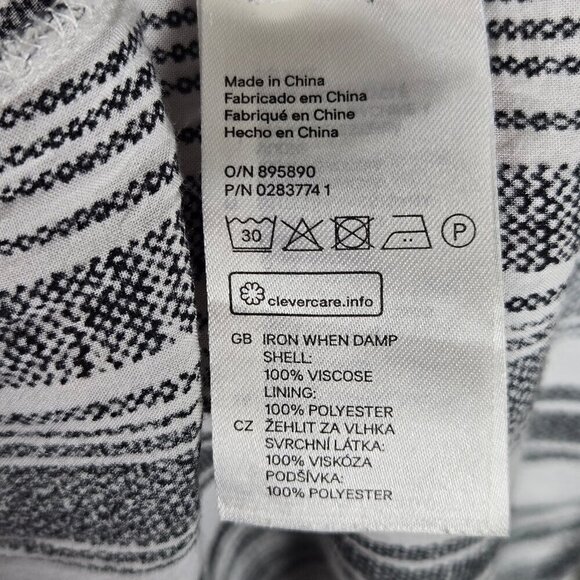 H & M Size 4 Black and White Striped Maxi Dress Elastic Waist Vneck Cap Sleeve - Picture 11 of 13